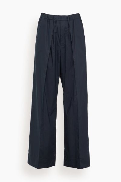 Trousers in Blue Black