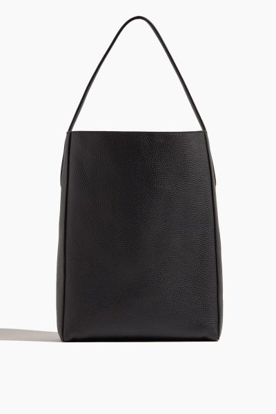 Frida Hobo Bag in Black