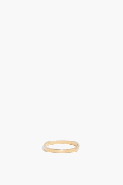 Aro Ring in Yellow Gold