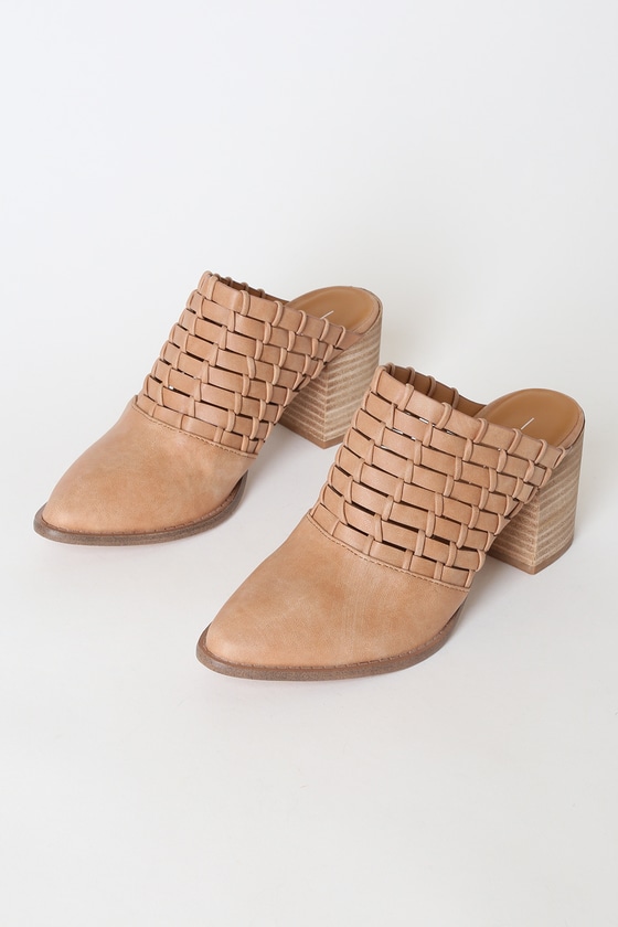 Topaz Tan Woven Pointed-Toe Mules 